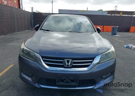 2015 Honda Accord Sport z USA, uszkodzony, nr VIN 1HGCR2F5XFA174454